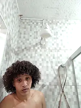 Snapshot of Nicolaskribeiro chatting on 02-21-25, 12:17 Nicolaskribeiro online show from 02-21-25, 12:17