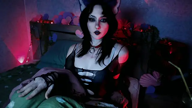 Rory Pink online show from 02-11-26, 01:49