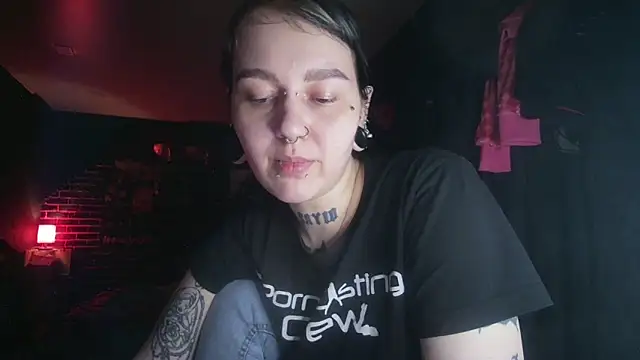 Snapshot of MoorderxDoll chatting on 03-16-25, 03:06 MoorderxDoll online show from 03-16-25, 03:06