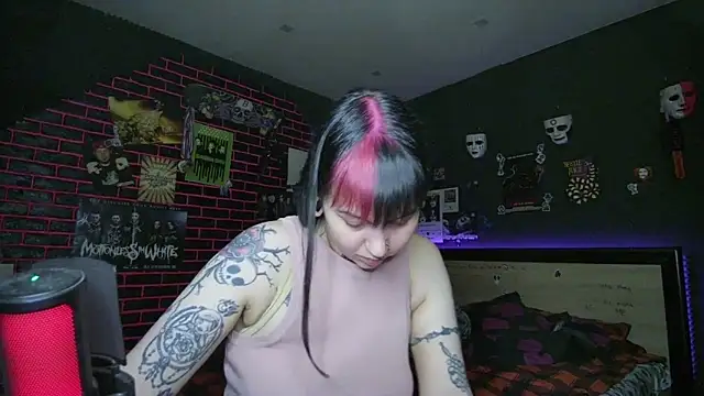 MoorderxDoll online show from 03-16-26, 07:40