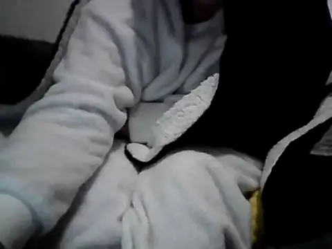 Snapshot of DragoneSFR chatting on 02-21-25, 09:22 DragoneSFR online show from 02-21-25, 09:22