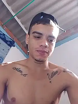 Snapshot of mailo_bronw chatting on 06-21-26, 01:57 mailo bronw online show from 06-21-26, 01:57