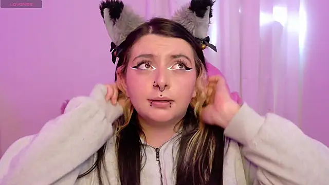 Sachi Meow online show from 05-15-26, 06:48
