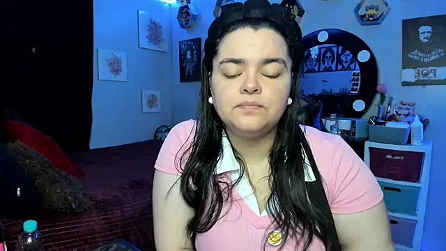 Luise Meyrink online show from 02-14-26, 03:14