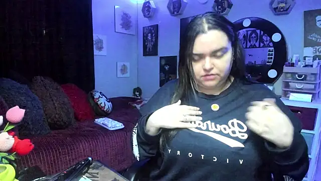 Snapshot of Luise_Meyrink chatting on 04-16-26, 03:07 Luise Meyrink online show from 04-16-26, 03:07