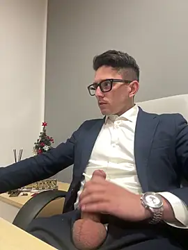 masterboss  online show from 12-15-25, 01:37