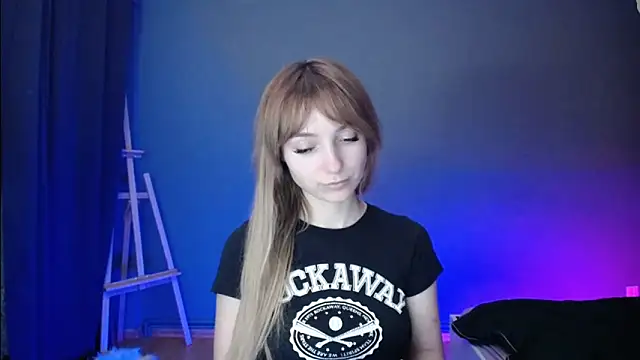 LuciaYoung online show from 03-07-25, 07:27