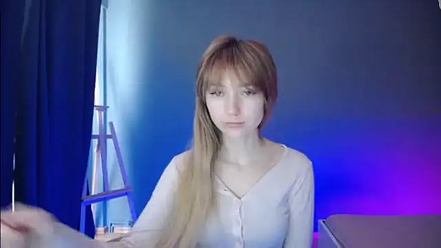 LuciaYoung online show from 03-09-25, 07:12