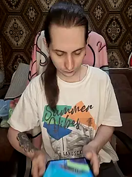 Nikki Sandy online show from 01-13-25, 05:01