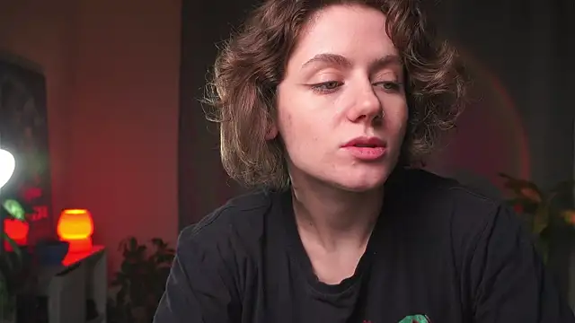 PixieMeow  online show from 11-20-25, 03:01