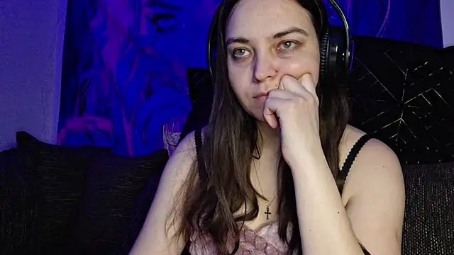 Cyndee Winter online show from 02-26-25, 06:43