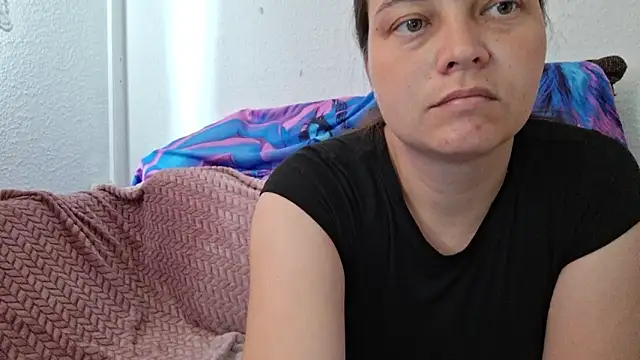 Cyndee Winter online show from 06-22-26, 01:19