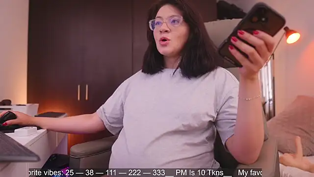 Anah s online show from 04-10-26, 10:47