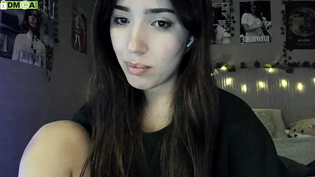 Anisawithlove online show from 11-21-25, 03:54