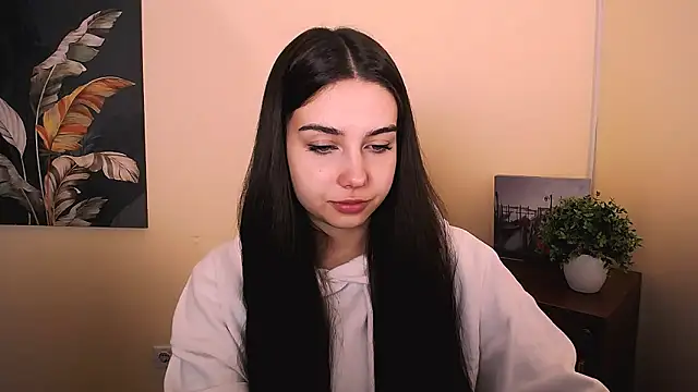 Lili magic online show from 09-18-25, 12:29