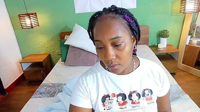 kiara evanss online show from 02-08-25, 01:11