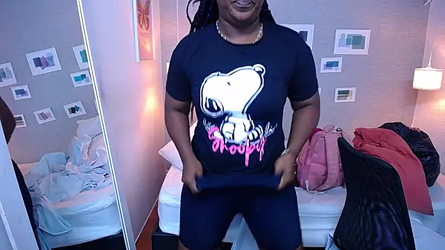 kiara evanss online show from 03-04-25, 08:16