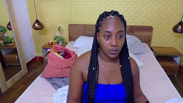 kiara evanss online show from 11-11-25, 02:28