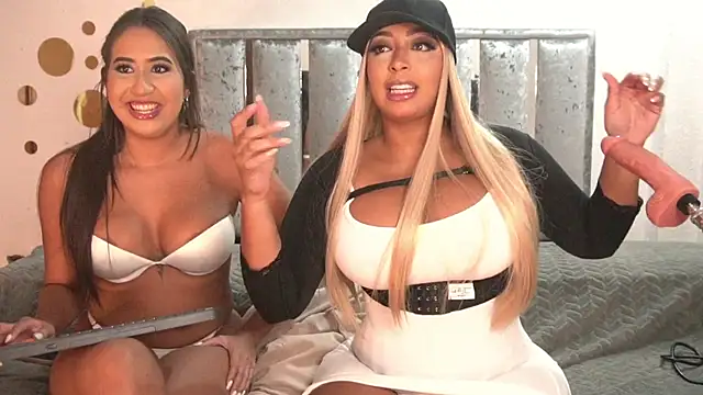 Snapshot of charlottelover21 chatting on 12-15-24, 12:51 charlottelover21 online show from 12-15-24, 12:51