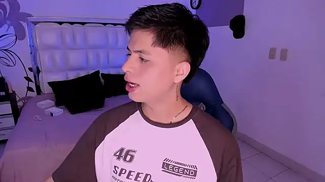 Niicky1  online show from 12-27-24, 08:39