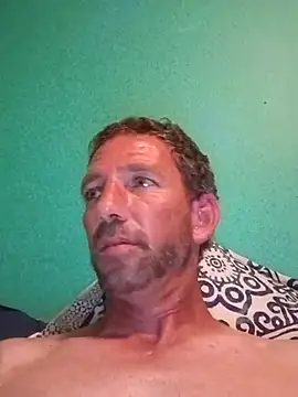 Snapshot of Treemandude chatting on 07-05-26, 05:47 Treemandude online show from 07-05-26, 05:47