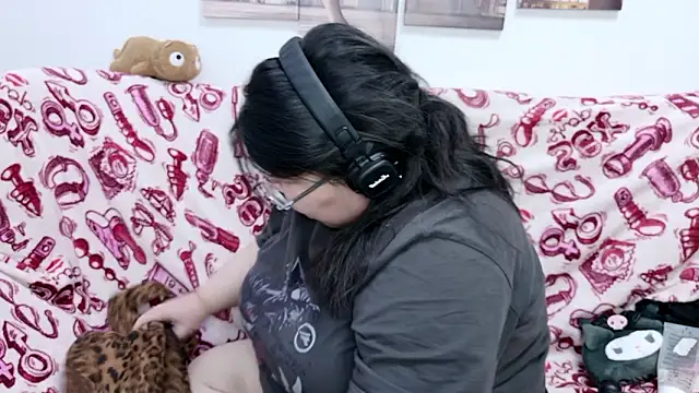 Nadine asian online show from 02-25-26, 04:00