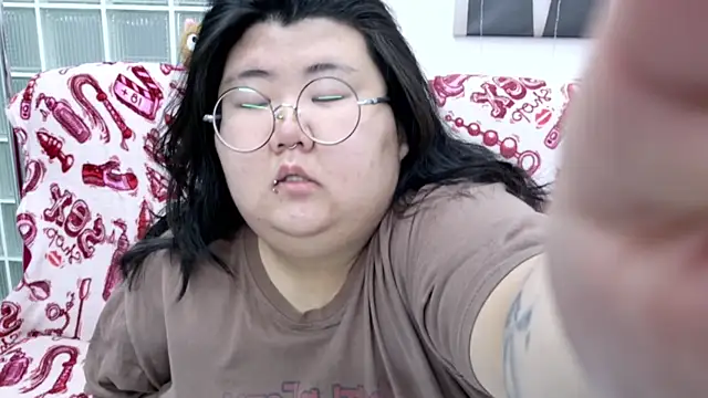 Nadine asian online show from 03-21-26, 01:21