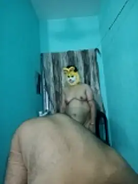 Snapshot of realjony83 chatting on 03-05-26, 12:34 realjony83 online show from 03-05-26, 12:34