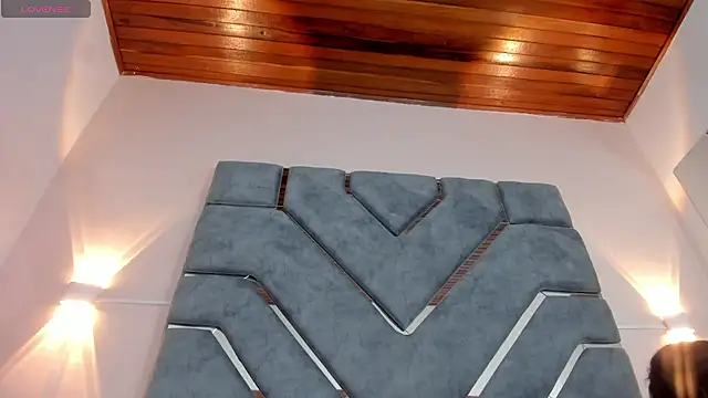 LucciaPorter online show from 02-19-26, 01:18