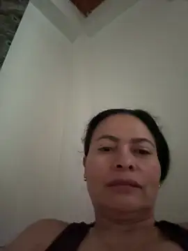 Snapshot of Janna099 chatting on 06-18-26, 01:26 Janna099 online show from 06-18-26, 01:26