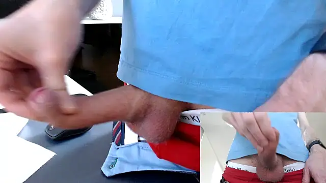 Snapshot of sperma_tributes chatting on 01-28-25, 10:56 sperma tributes online show from 01-28-25, 10:56