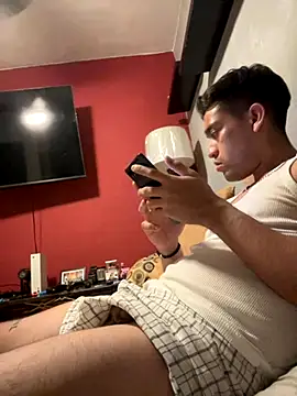 Snapshot of Magicerosxx69 chatting on 11-25-25, 08:47 Magicerosxx69 online show from 11-25-25, 08:47