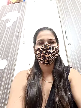 Snapshot of indianliza chatting on 02-16-26, 05:58 indianliza online show from 02-16-26, 05:58