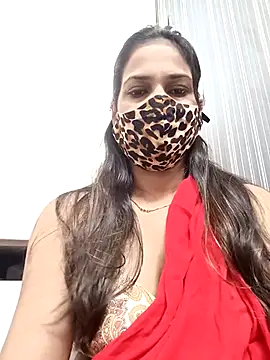 Snapshot of indianliza chatting on 02-20-26, 01:57 indianliza online show from 02-20-26, 01:57