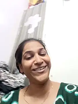 Snapshot of indianliza chatting on 04-22-26, 03:24 indianliza online show from 04-22-26, 03:24