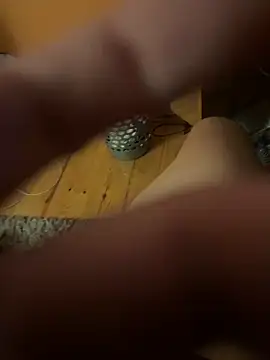 Snapshot of Przystojniak77 chatting on 10-15-25, 04:18 Przystojniak77 online show from 10-15-25, 04:18