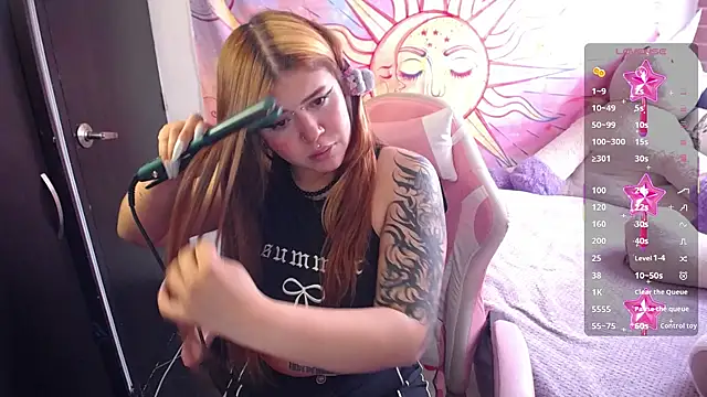 sara winehouse1 online show from 02-12-26, 01:39