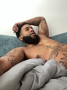 MilkyMontana online show from 04-18-26, 04:22