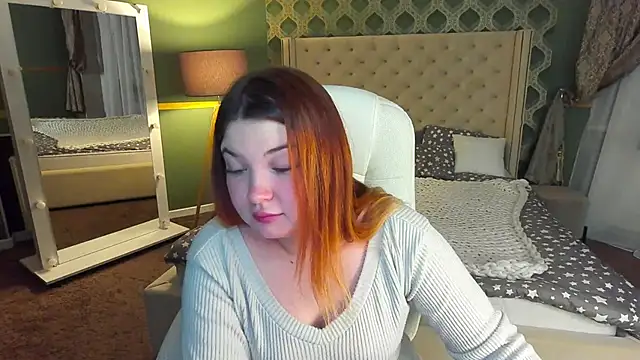 RosieMoons online show from 02-03-25, 08:03