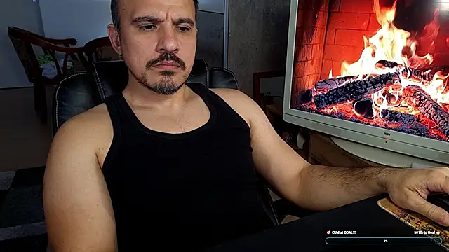 officeman7 online show from 03-18-26, 04:32