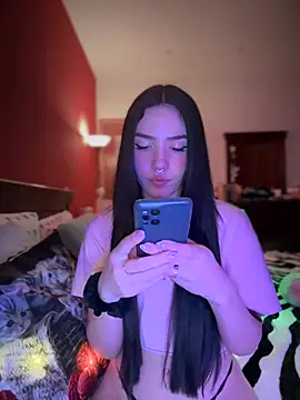 Snapshot of ShannonShanny chatting on 01-30-25, 06:54 ShannonShanny online show from 01-30-25, 06:54