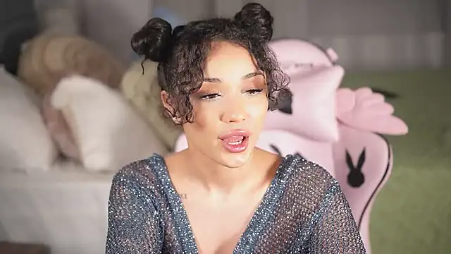 Moan4u online show from 01-24-25, 10:19