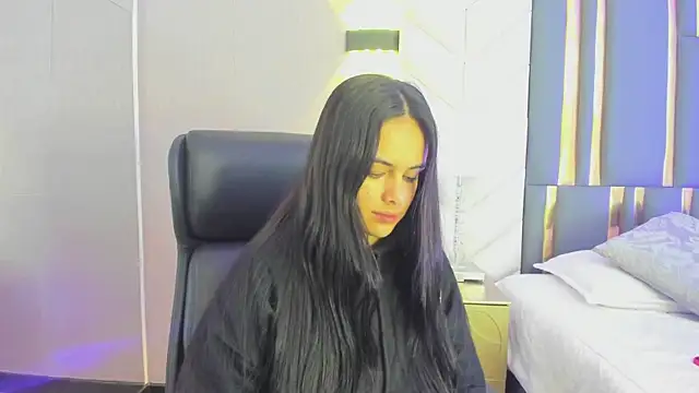 ChloeHarper  online show from 02-14-26, 11:51