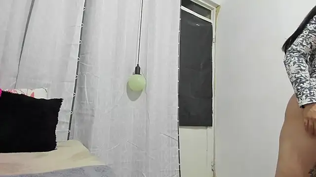 Snapshot of aleteacher chatting on 03-23-25, 05:00 aleteacher online show from 03-23-25, 05:00