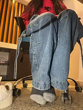 cristel 17 online show from 03-20-26, 01:32