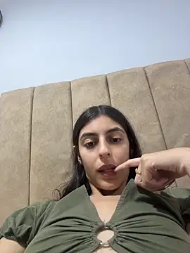 cristel 17 online show from 04-09-26, 03:39