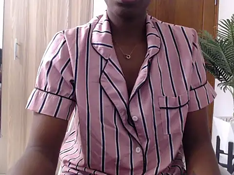 black   ghodess online show from 06-20-26, 11:35