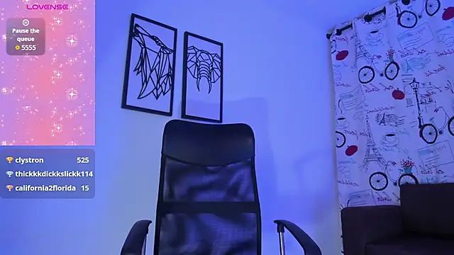 Snapshot of meliboobs_ chatting on 11-25-25, 09:53 meliboobs online show from 11-25-25, 09:53