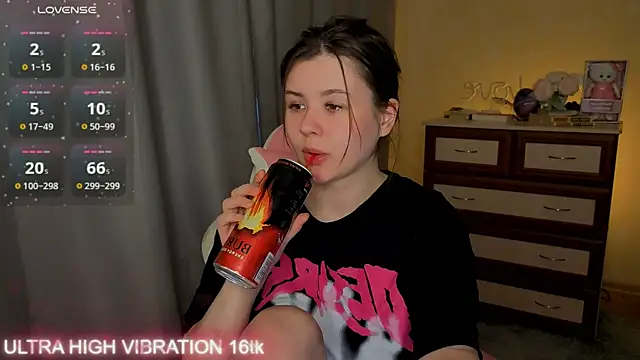 cutie mili online show from 03-23-26, 01:26