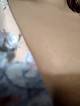 scarlett moore online show from 10-12-25, 03:33